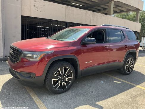 Used 2019 GMC Acadia SLT w/ Black Edition FWD image 4