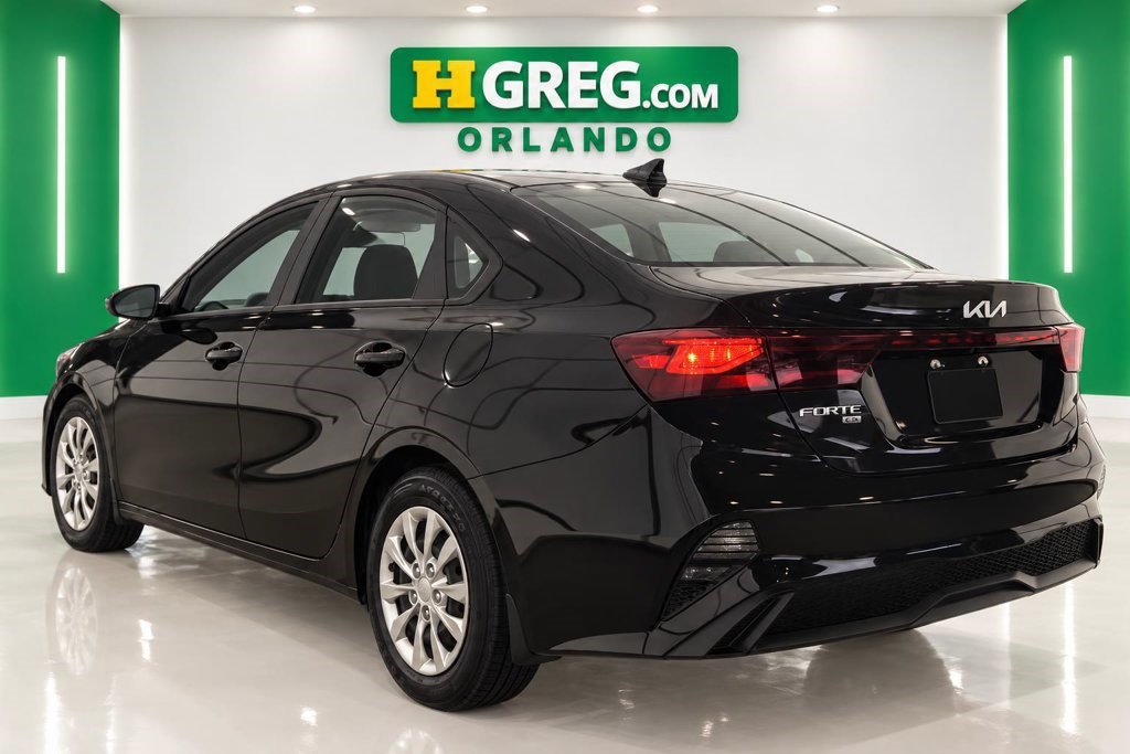 Used 2024 Kia Forte LX FWD image 2