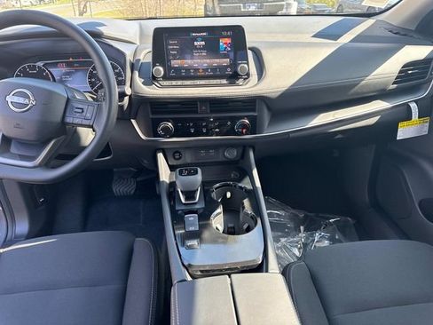 New 2026 Nissan Rogue S image 19