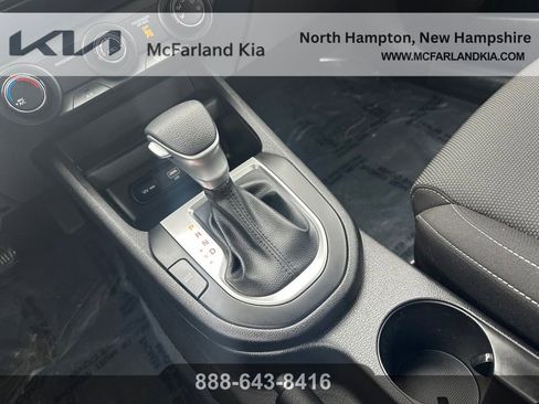 Used 2023 Kia Forte LX image 25