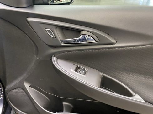 Used 2023 Chevrolet Malibu LT image 40