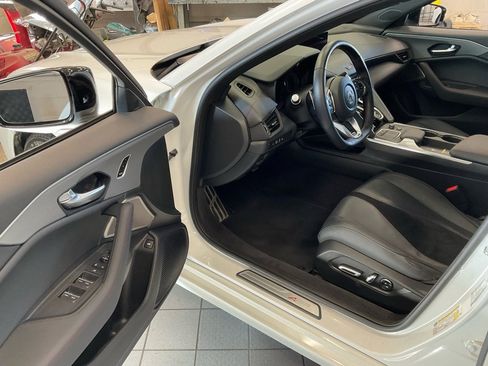 Used 2022 Acura TLX w/ A-SPEC Pkg image 10