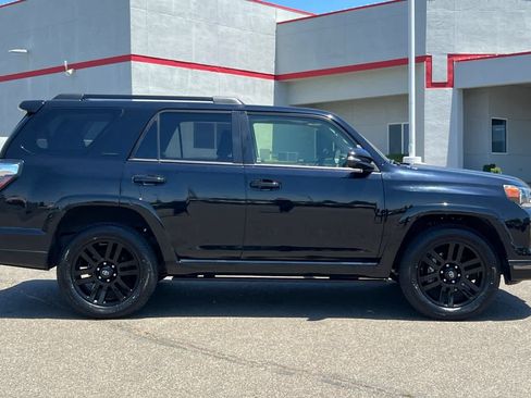 Used 2021 Toyota 4Runner Nightshade AWD/4WD image 6