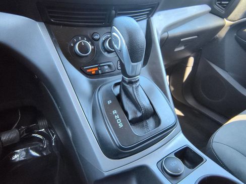 Used 2015 Ford Escape SE AWD/4WD image 18