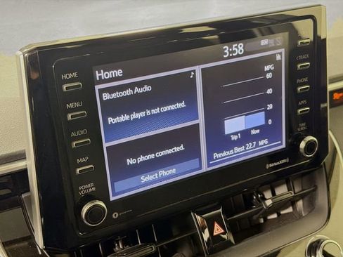 Used 2021 Toyota Corolla LE FWD image 20
