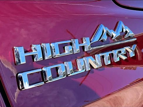 Used 2023 Chevrolet Tahoe High Country image 10