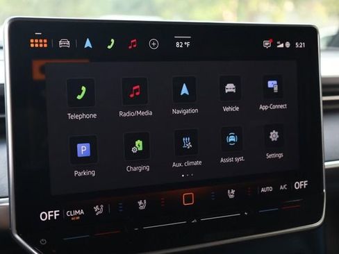 New 2025 Volkswagen ID. Buzz Pro S image 14