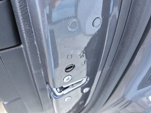 Used 2024 Jeep Wagoneer Series II image 87