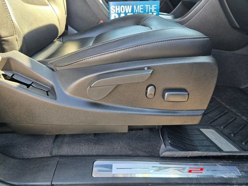 Used 2019 Chevrolet Colorado ZR2 w/ LPO, Power Package AWD/4WD image 39