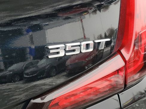 Used 2022 Cadillac XT4 Premium Luxury w/ Enhanced Visibility Package image 33