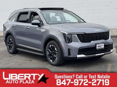 New 2025 Kia Sorento S w/ Panoramic Sunroof Package