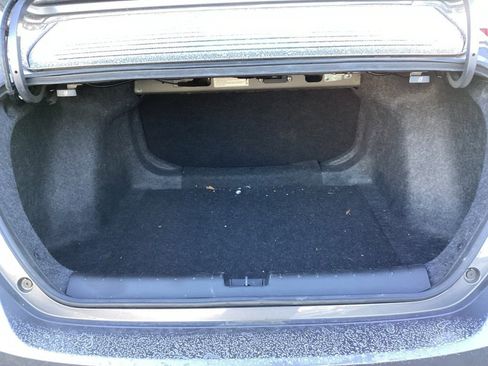 Used 2021 Honda Insight Touring image 4