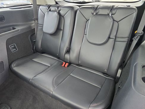 New 2025 Lincoln Aviator 2WD w/ Equipment Group 101A image 11