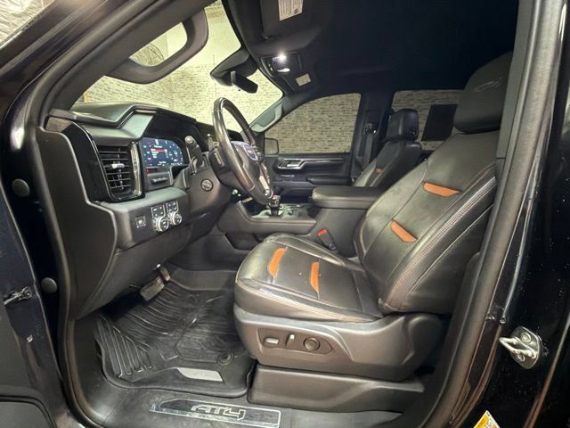 Used 2023 GMC Sierra 1500 AT4 w/ AT4 Premium Package AWD/4WD image 22