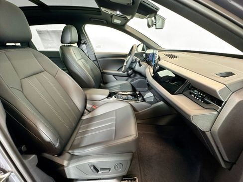 New 2027 Audi Q6 e-tron Premium image 25