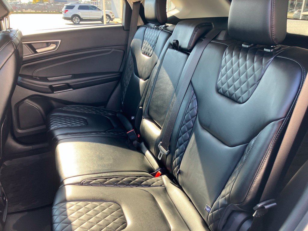 Used 2024 Ford Edge Titanium AWD/4WD image 32