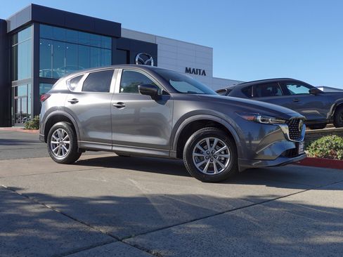 Used 2025 MAZDA CX-5 AWD 2.5 S w/ Preferred Package image 4