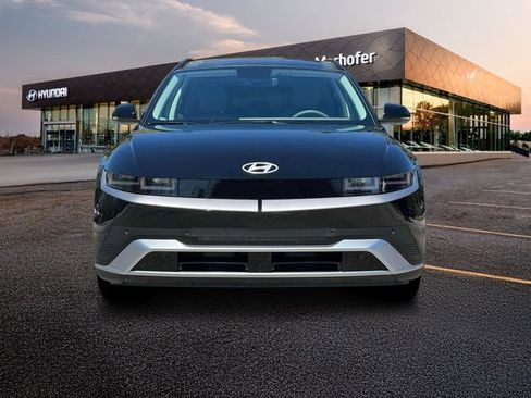 New 2025 Hyundai Ioniq 5 SEL image 12