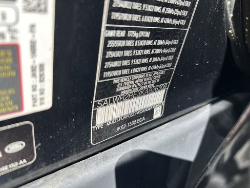 Used 2019 Land Rover Range Rover Sport Supercharged image 48