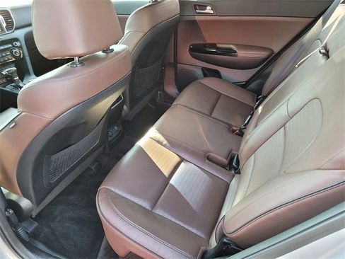 Used 2017 Kia Sportage SX image 13