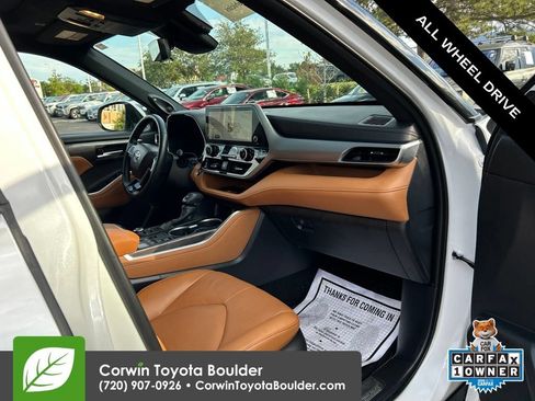 Certified 2026 Toyota Highlander Platinum AWD/4WD image 11