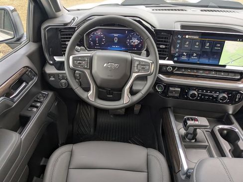 New 2026 Chevrolet Silverado 1500 LT Trail Boss w/ LT Trail Boss Premium Package image 13