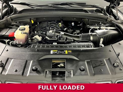 Used 2024 Jeep Grand Cherokee Laredo X image 28