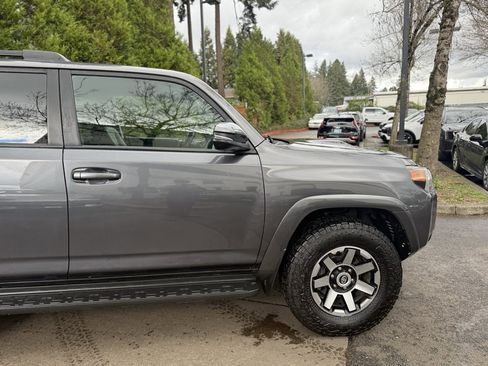 Used 2022 Toyota 4Runner TRD Off-Road Premium image 13