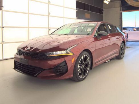 Used 2021 Kia K5 GT-Line image 2