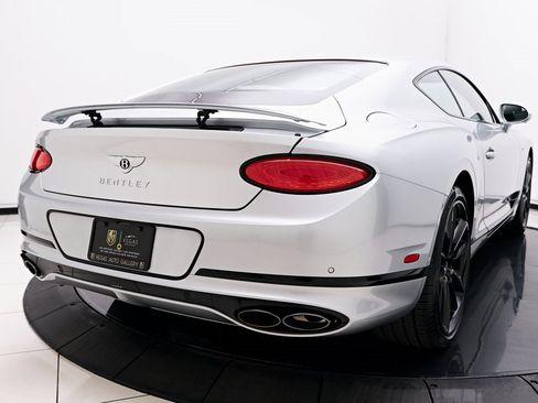 Used 2024 Bentley Continental GT image 26