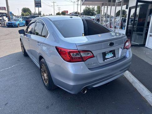 Used 2015 Subaru Legacy 2.5i Premium AWD/4WD image 4