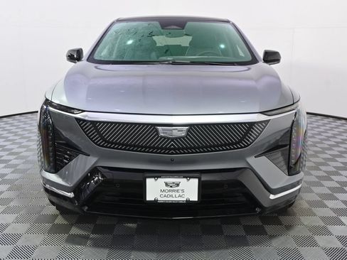 New 2026 Cadillac Optiq Luxury 2 w/ LPO, Floor Liner Package AWD/4WD image 10