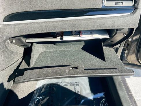 Used 2023 Chrysler 300 S image 30