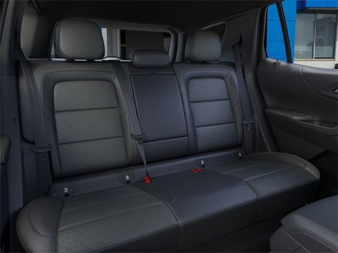 New 2026 Chevrolet Equinox LT w/ Convenience Package II image 17