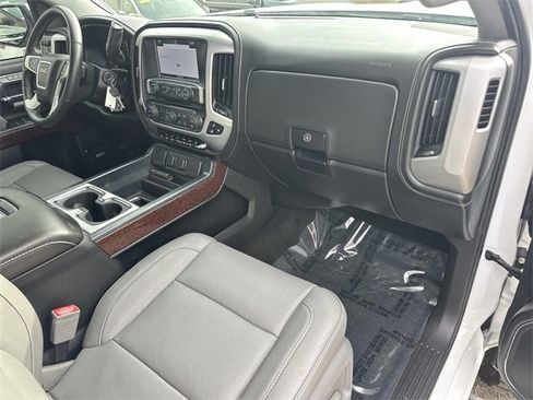 Used 2018 GMC Sierra 1500 SLT image 26