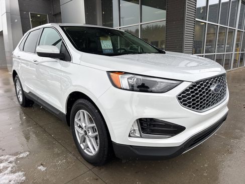 Certified 2023 Ford Edge SEL w/ Convenience Package image 10