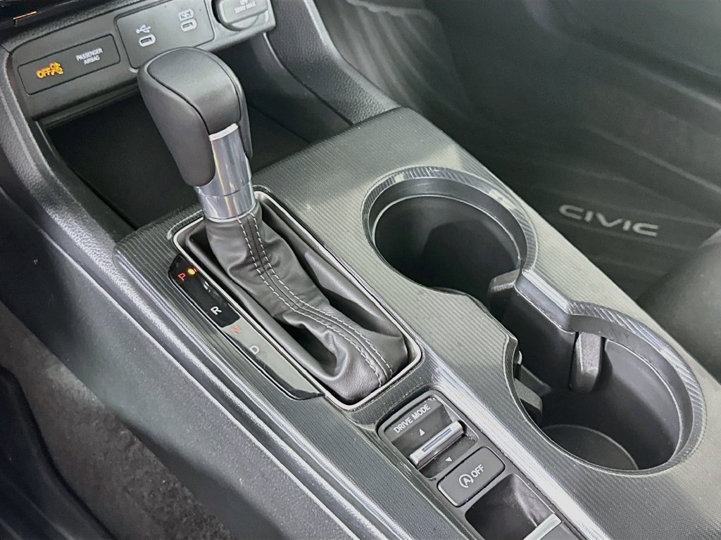 Used 2025 Honda Civic Sport image 17