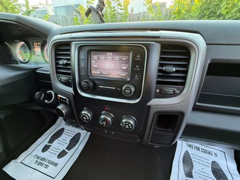 Used 2022 RAM 1500 Tradesman w/ Popular Equipment Group AWD/4WD image 38