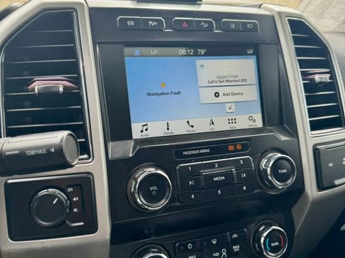 Used 2019 Ford F350 Lariat w/ Lariat Ultimate Package AWD/4WD image 23