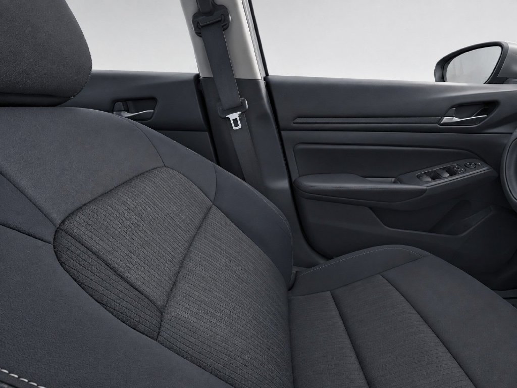 Certified 2025 Nissan Altima 2.5 S FWD image 19