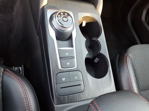 Certified 2024 Ford Escape ST-Line image 19