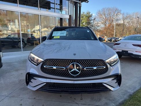 New 2026 Mercedes-Benz GLC 300 4MATIC image 3