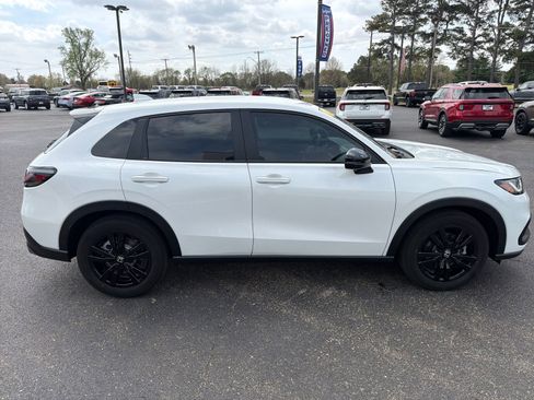 Used 2026 Honda HR-V Sport image 5