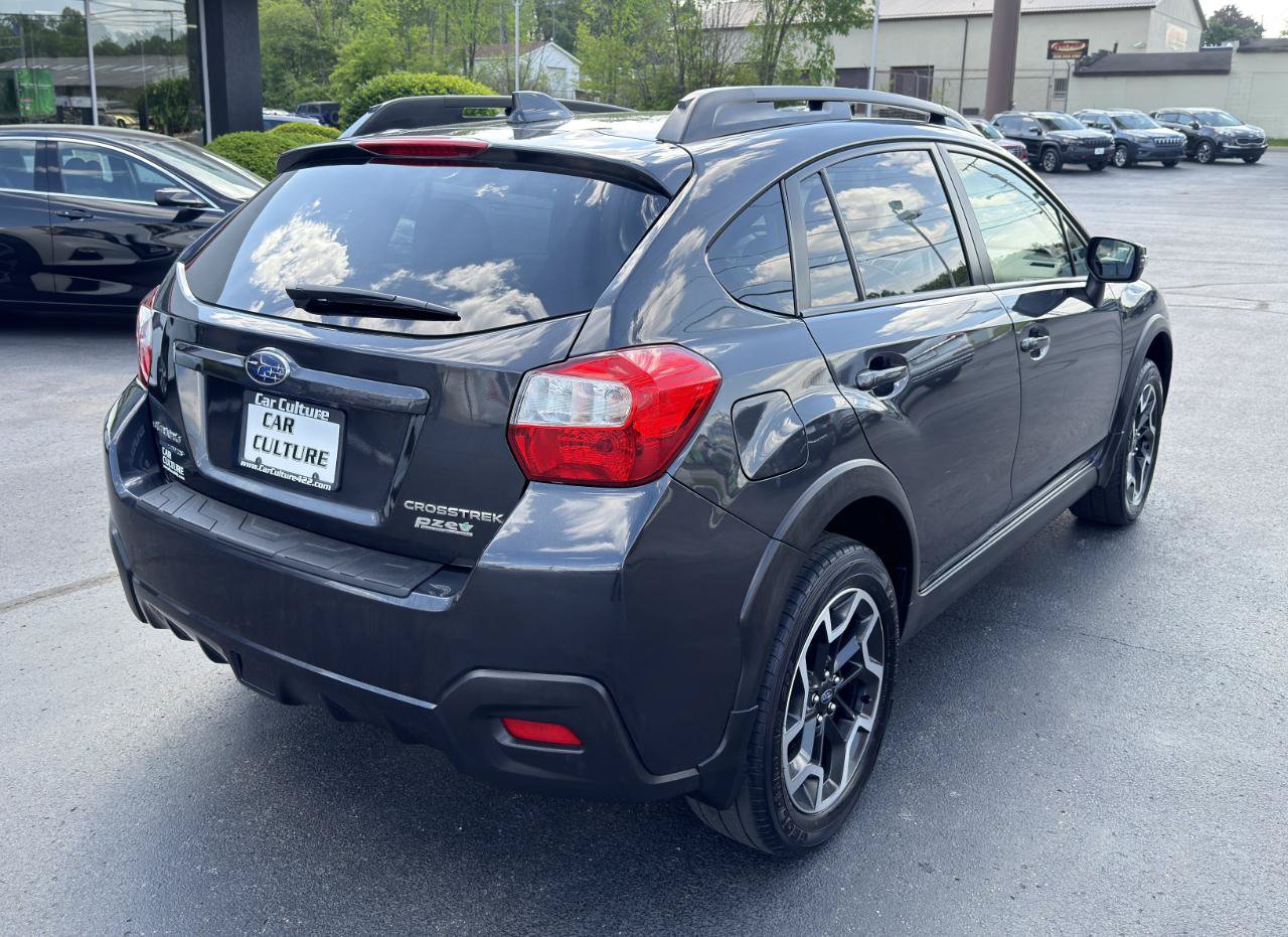 Used 2017 Subaru Crosstrek 2.0i Limited w/ Popular Package #2 AWD/4WD image 16