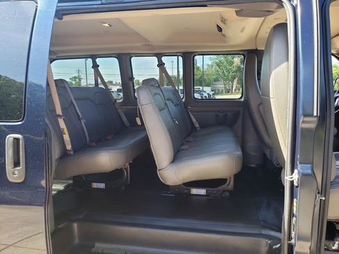 Used 2015 GMC Savana 2500 LS image 14