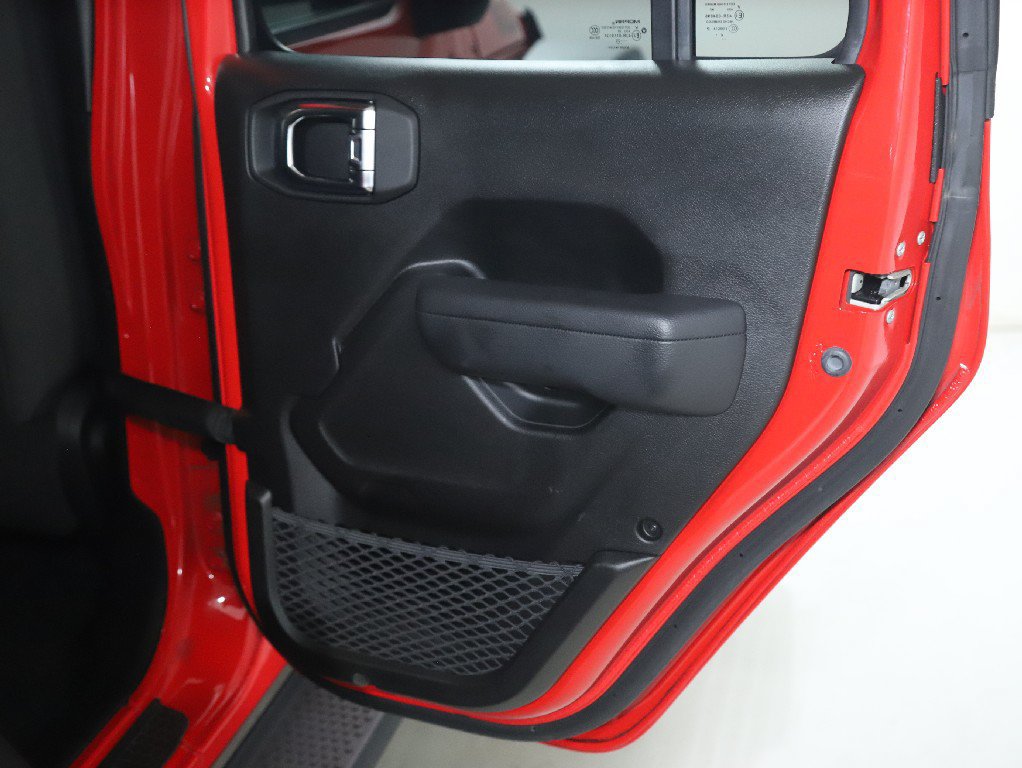 Used 2025 Jeep Wrangler Unlimited Sport AWD/4WD image 36