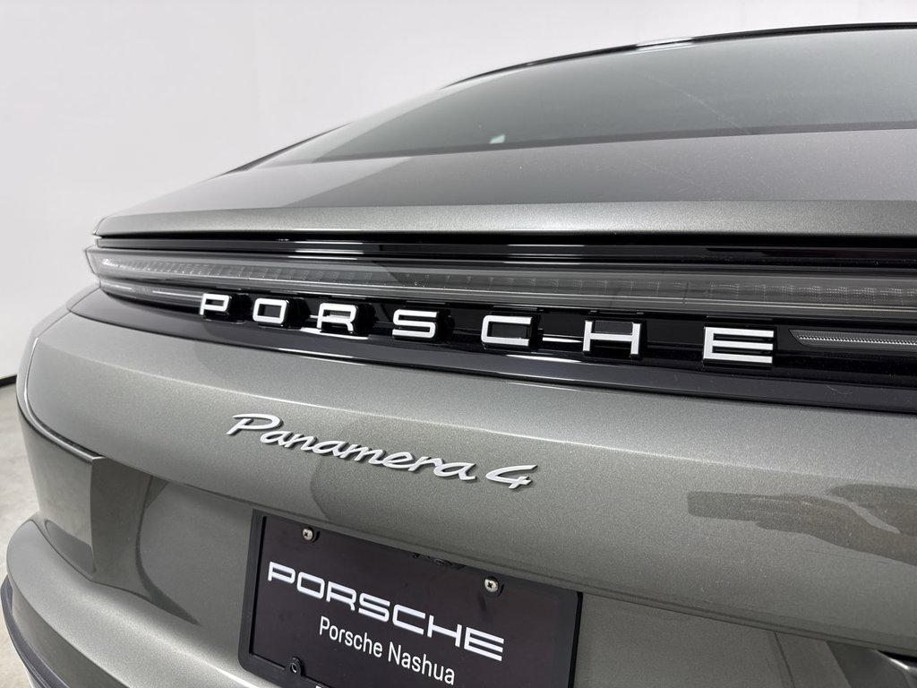 New 2026 Porsche Panamera 4 AWD/4WD image 19