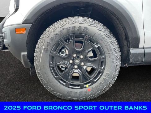 New 2025 Ford Bronco Sport Outer Banks w/ Sasquatch Outer Banks Package image 14