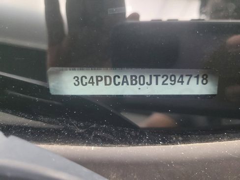Used 2018 Dodge Journey SE w/ Connectivity Group FWD image 33