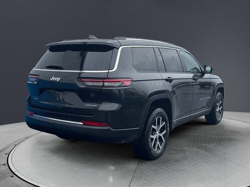 Used 2023 Jeep Grand Cherokee L Limited AWD/4WD image 5